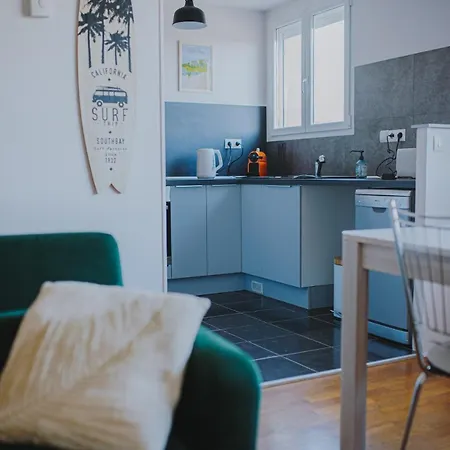 Le Cote Ouest - 2 Bedroom With Garage Apartament Dijon