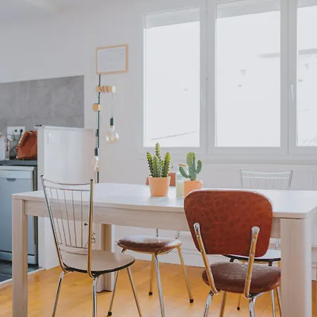 Le Cote Ouest - 2 Bedroom With Garage